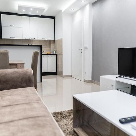 Bella Apartmani Jagodina Exterior photo